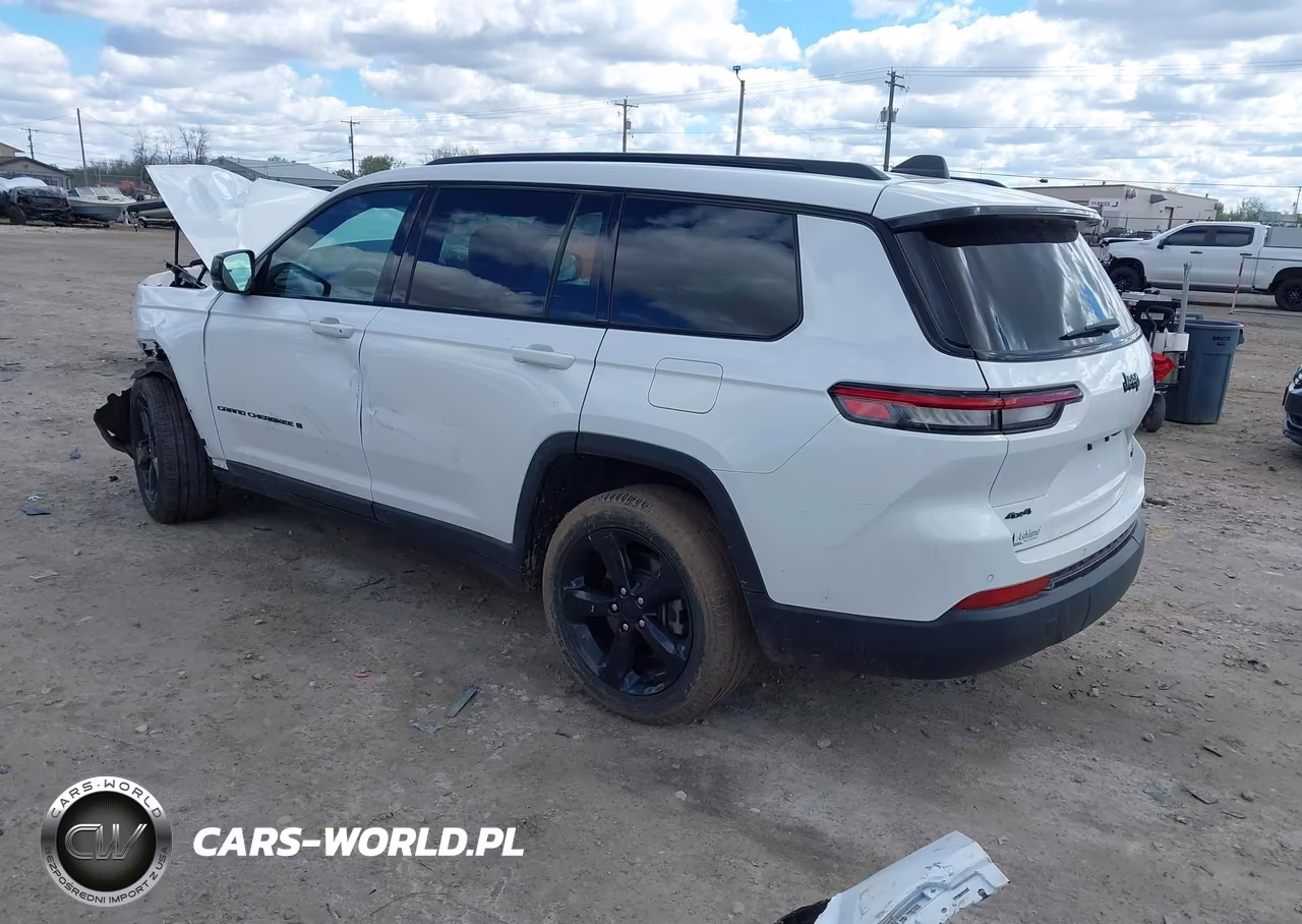 2025 Jeep Grand Cherokee L Limited 4X4 VIN:1C4RJKBG9S8627813 - 3