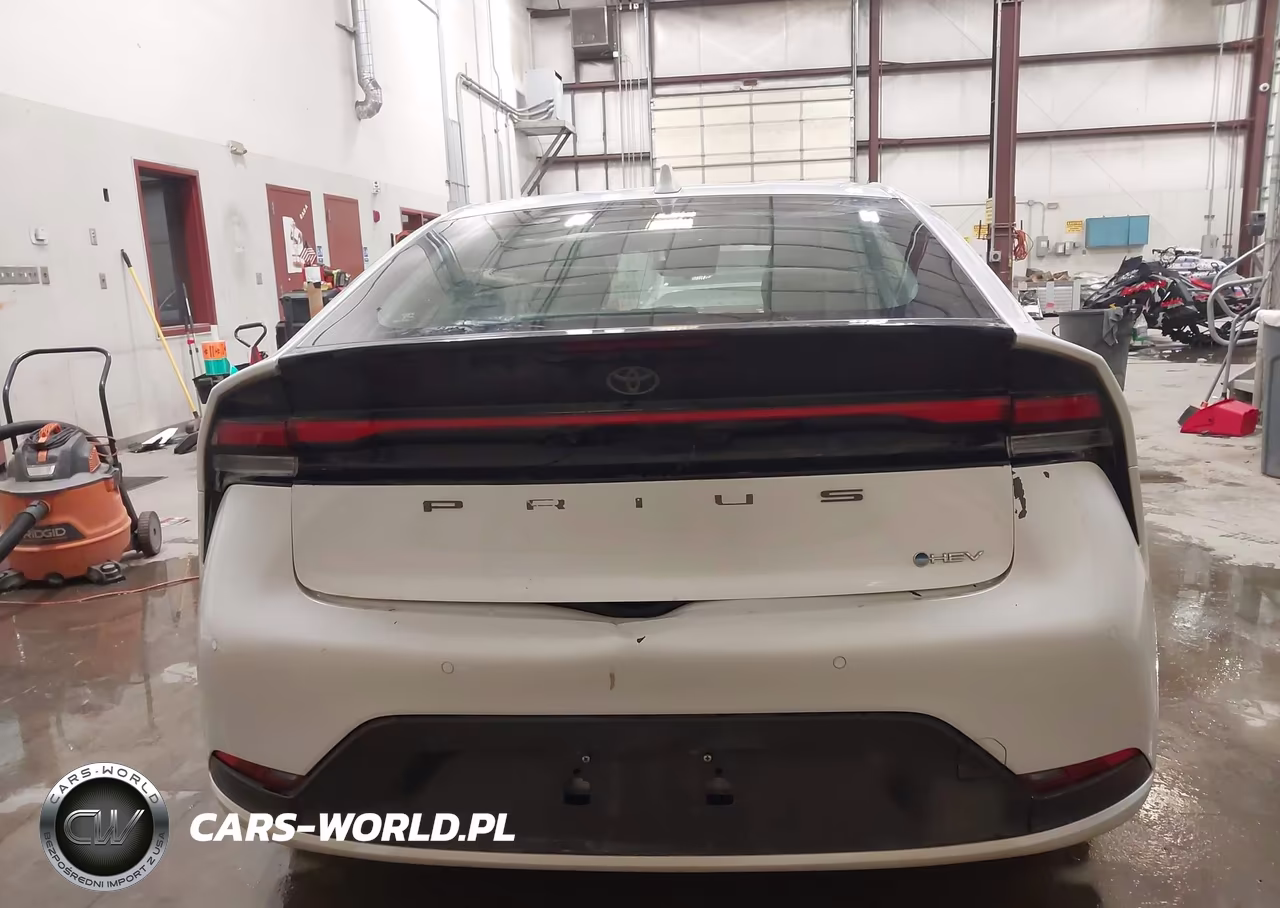 2023 Toyota Prius Le Awd-E VIN:JTDADABU4P3005385 - 17