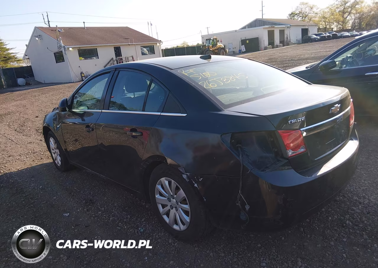 2011 Chevrolet Cruze 1Lt VIN:1G1PF5S95B7182755 - 3