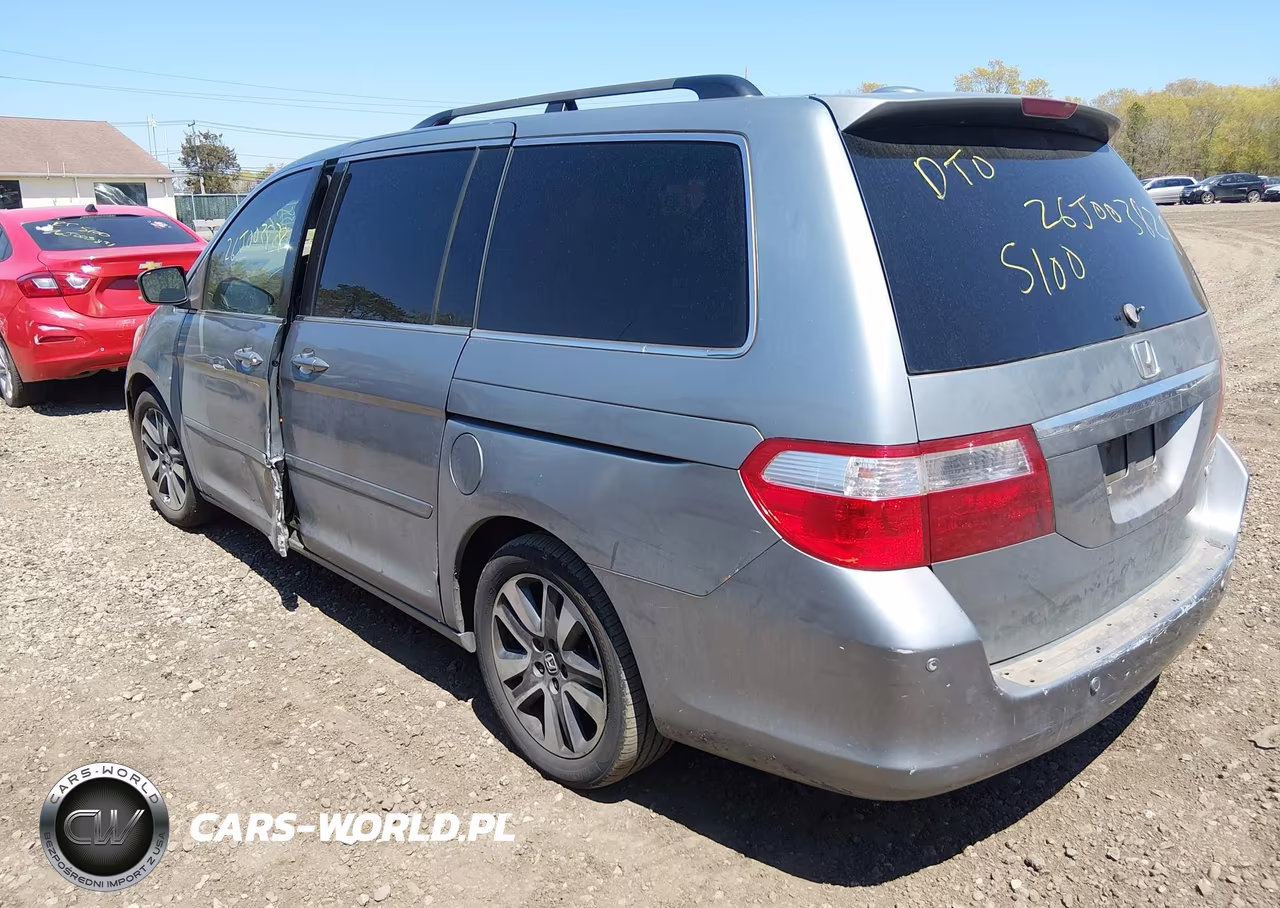 2005 Honda Odyssey Touring VIN:5FNRL38885B077394 - 3
