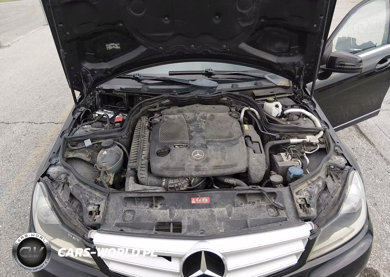 2013 Mercedes-Benz C 300 Sport 4Matic VIN:WDDGF8AB7DR263573 - 10