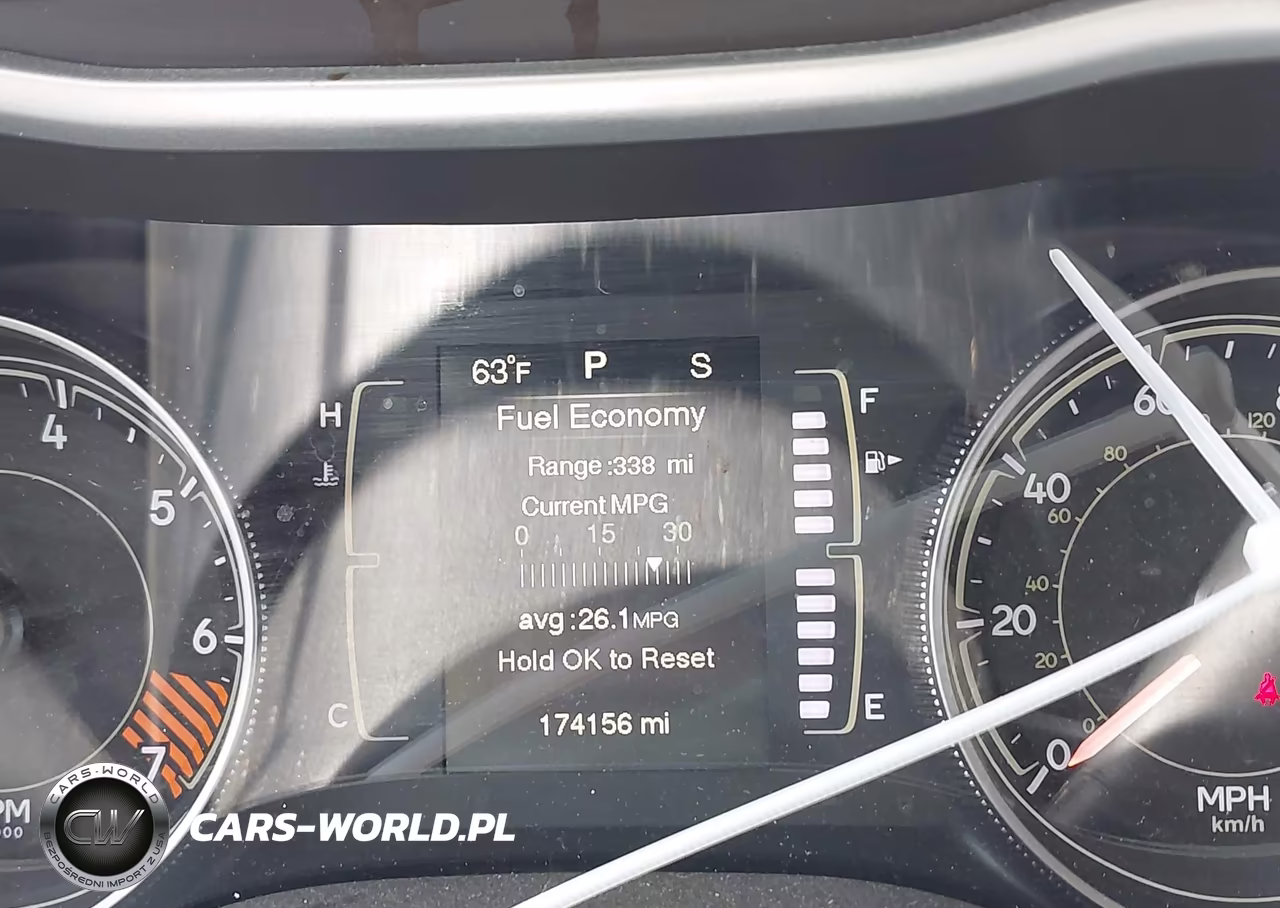 2014 Jeep Cherokee Sport VIN:1C4PJMAB2EW144883 - 7