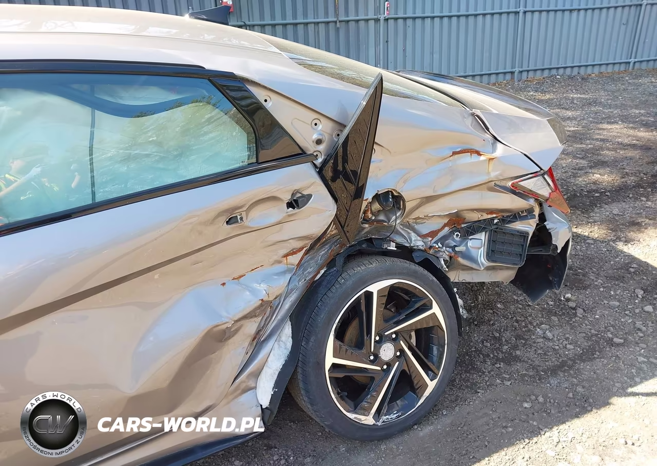 2023 Hyundai Elantra N Line VIN:KMHLR4AF0PU407389 - 19
