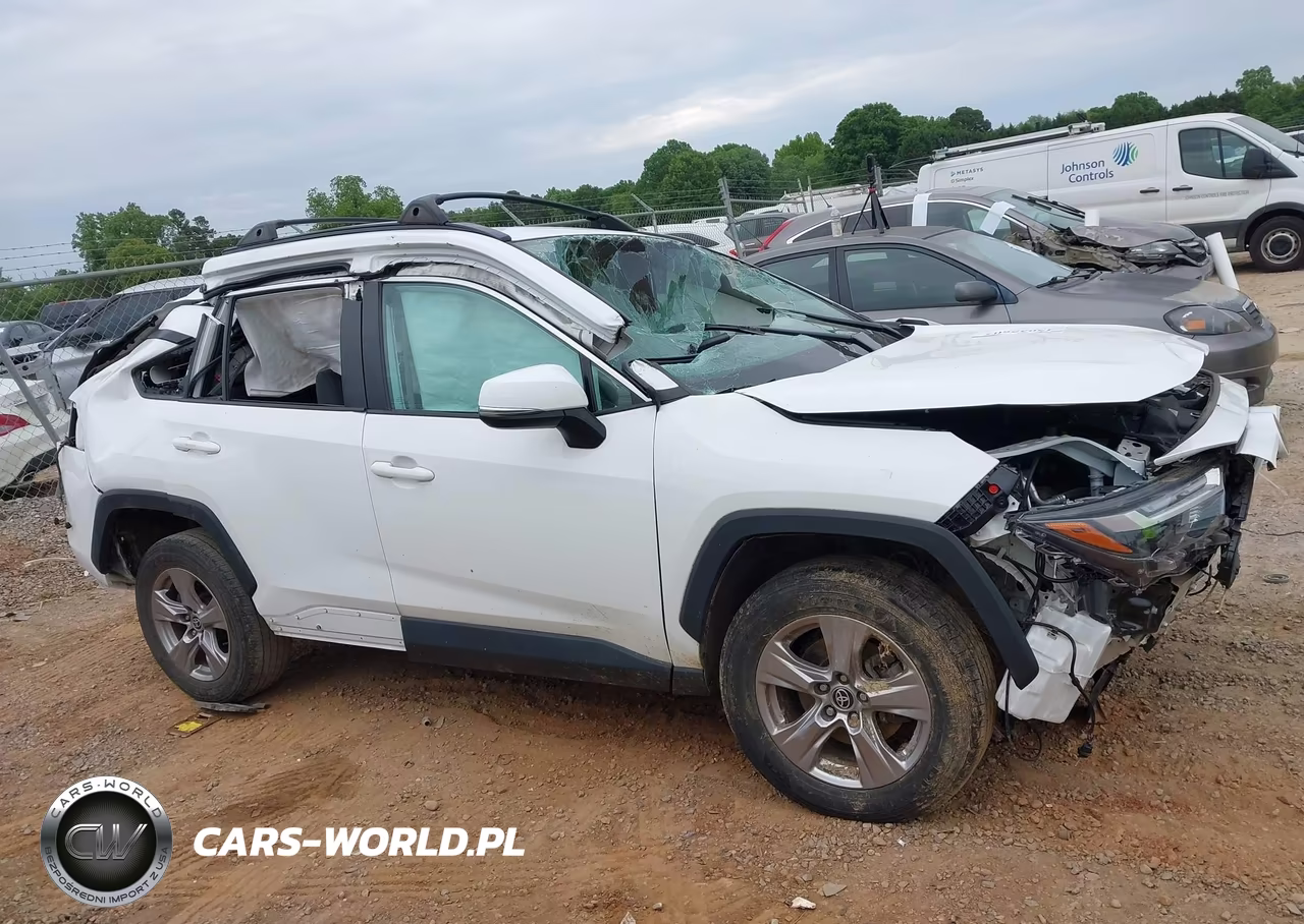2023 Toyota Rav4 Xle VIN:2T3P1RFV6PW331318 - 13