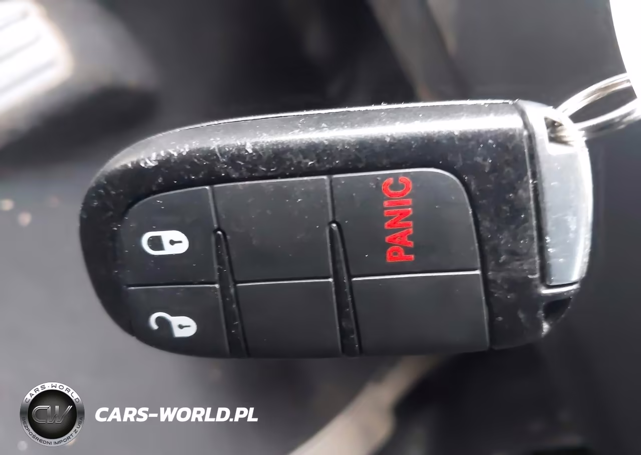 2019 Dodge Journey Crossroad VIN:3C4PDCGB8KT867471 - 11