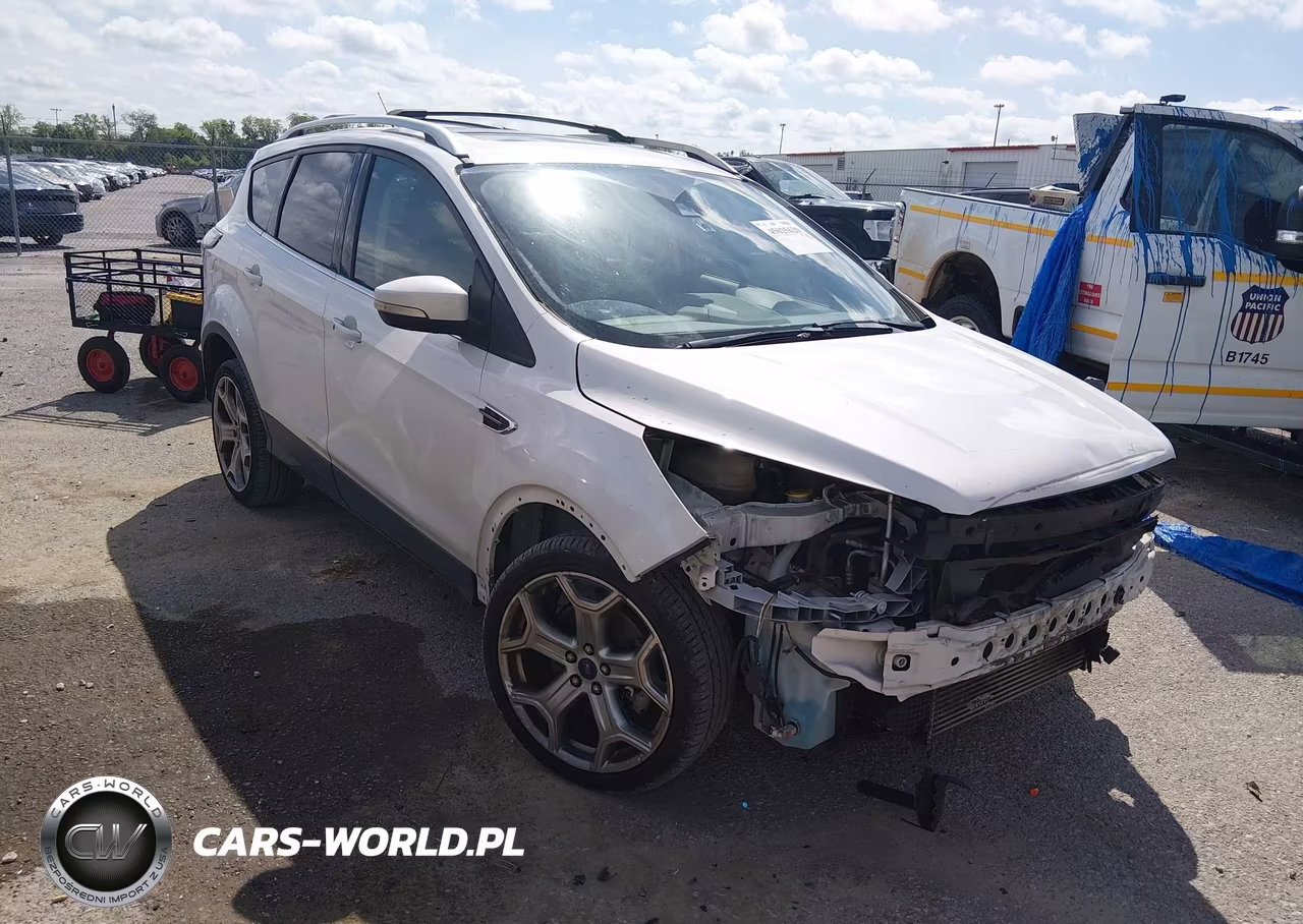2017 Ford Escape Titanium – zdjęcie 1 z 16