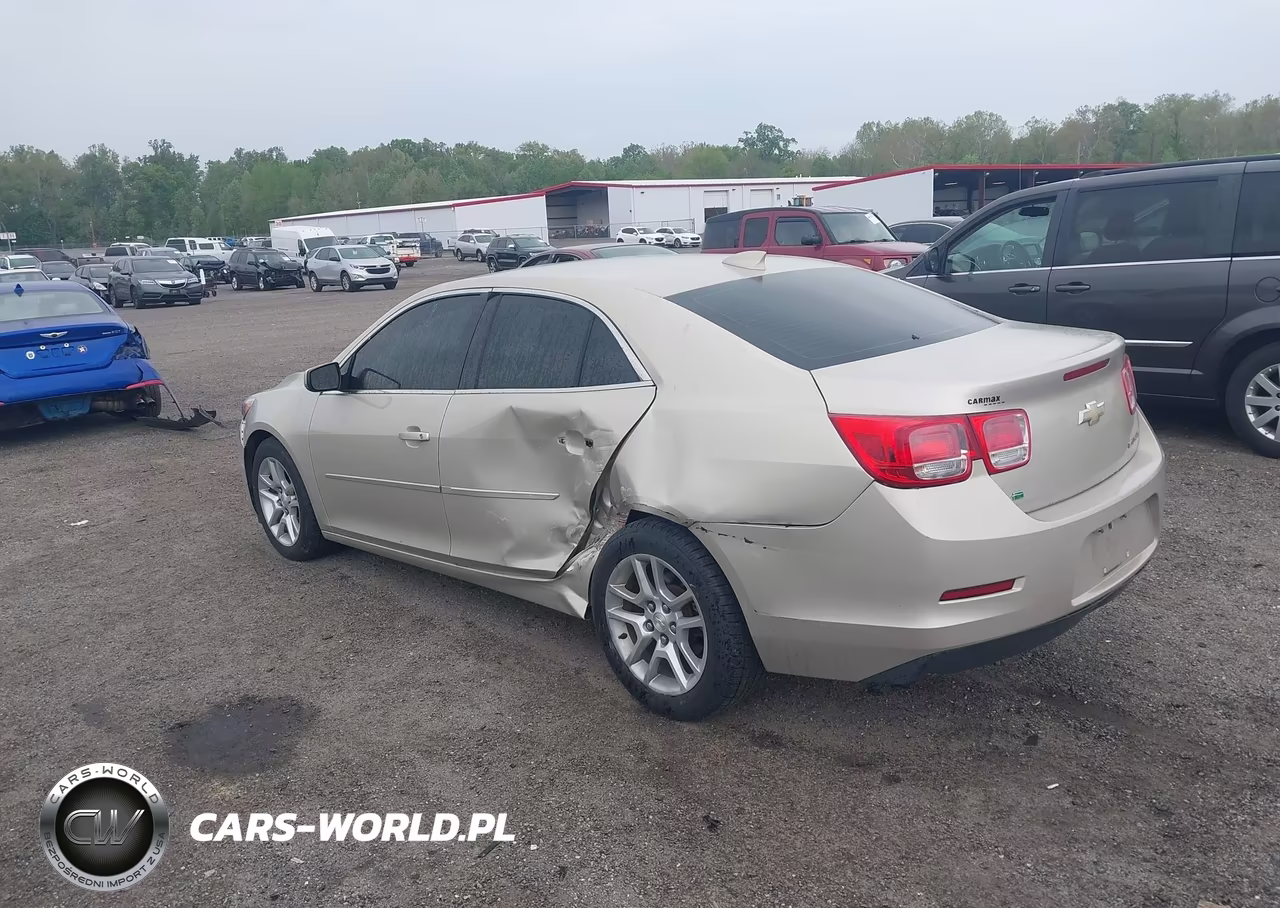 2015 Chevrolet Malibu 1Lt VIN:1G11C5SLXFF351657 - 3