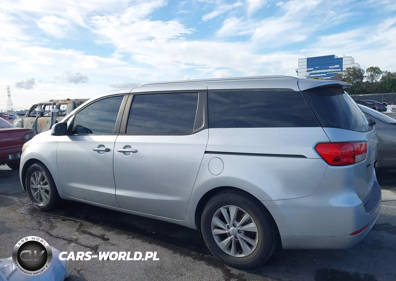 2015 Kia Sedona Lx VIN:KNDMB5C14F6076100 - 14