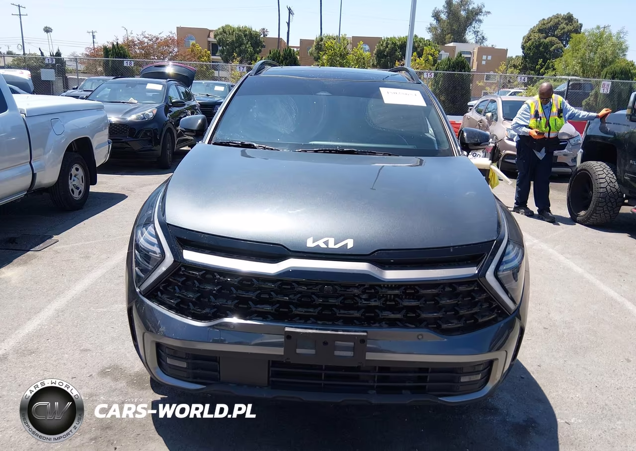 2024 Kia Sportage Plug-In Hybrid X-Line Prestige VIN:KNDPZDDHXR7122803 - 13
