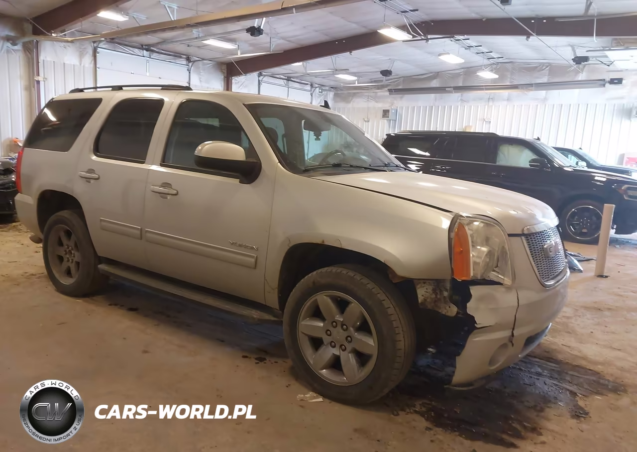 2011 GMC Yukon Sle