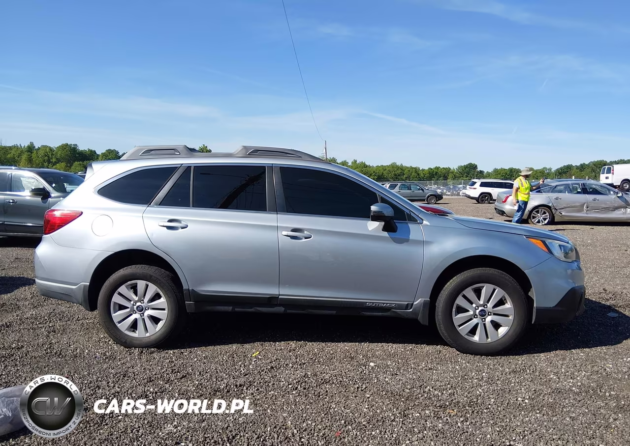 2017 Subaru Outback 2.5I Premium VIN:4S4BSAHC9H3201313 - 13