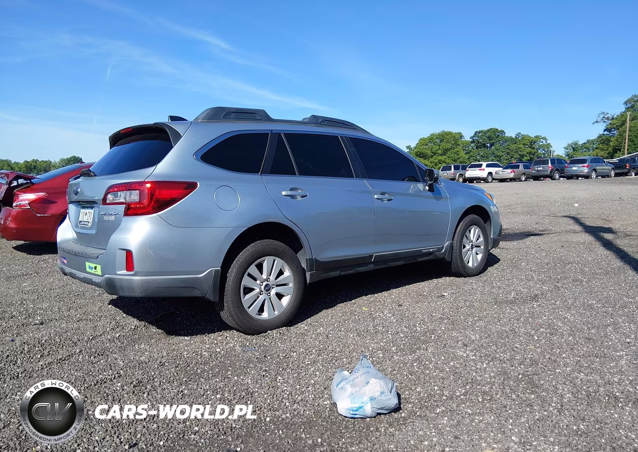 2017 Subaru Outback 2.5I Premium VIN:4S4BSAHC9H3201313 - 4