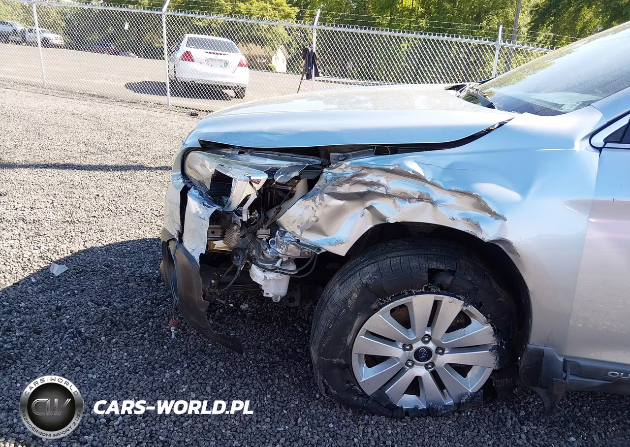 2017 Subaru Outback 2.5I Premium VIN:4S4BSAHC9H3201313 - 6