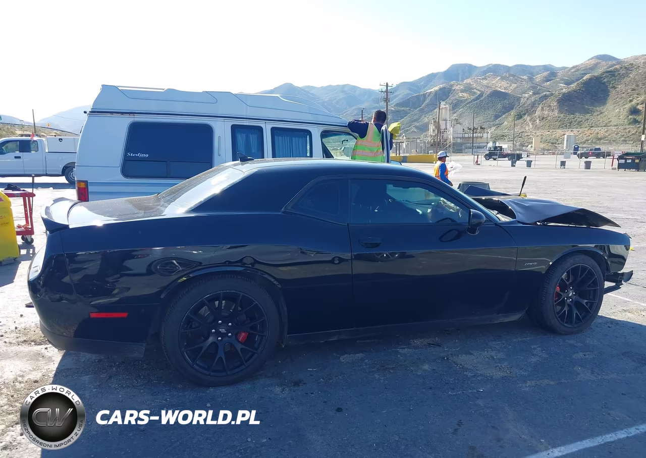 2019 Dodge Challenger R-T VIN:2C3CDZBTXKH637462 - 13