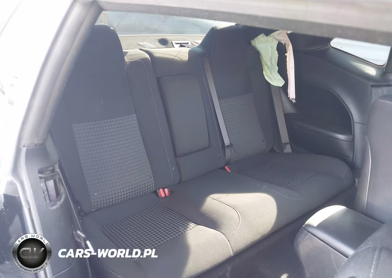 2019 Dodge Challenger R-T VIN:2C3CDZBTXKH637462 - 8