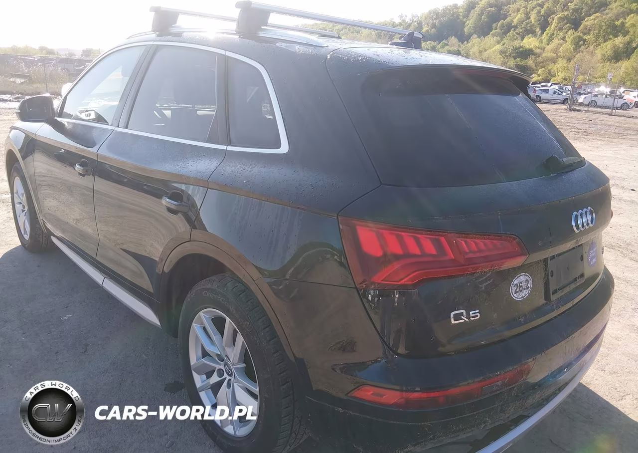 2020 Audi Q5 Premium 45 Tfsi Quattro S Tronic-Titanium Premium 45 Tfsi Quattro S Tronic VIN:WA1ANAFY1L2016400 - 3