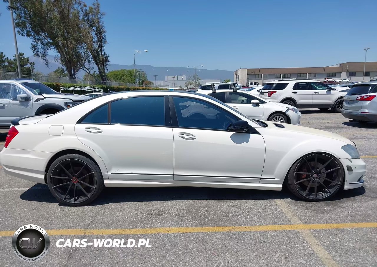 2013 Mercedes-Benz S 550 VIN:WDDNG7DB7DA525892 - 13