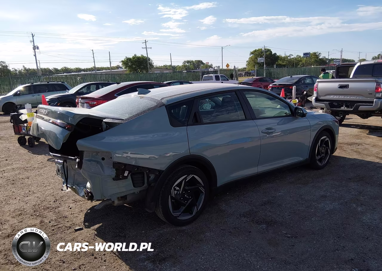 2025 Kia K4 Ex VIN:3KPFU4DE2SE218446 - 4