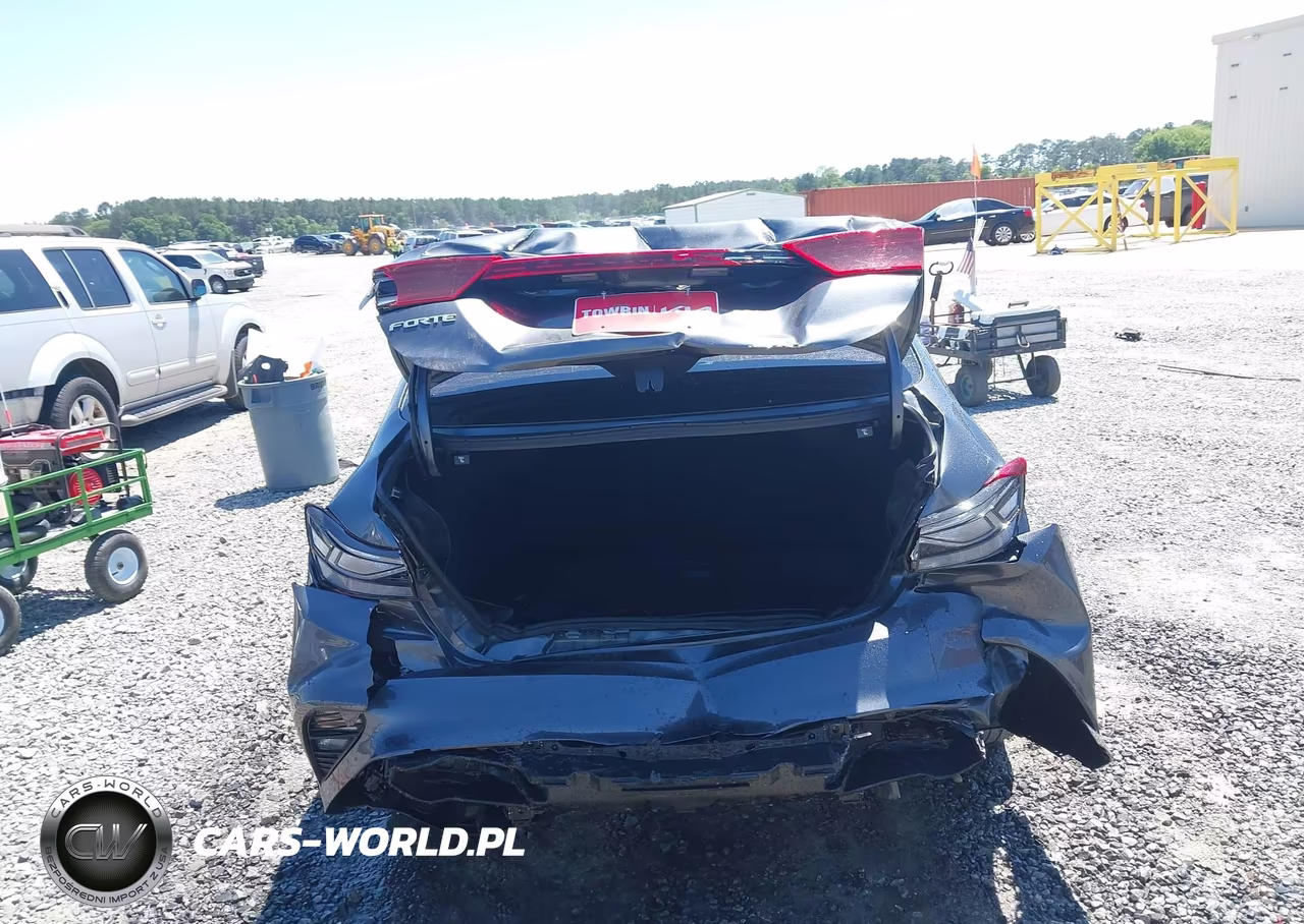 2022 Kia Forte Lxs VIN:3KPF24AD4NE486288 - 16