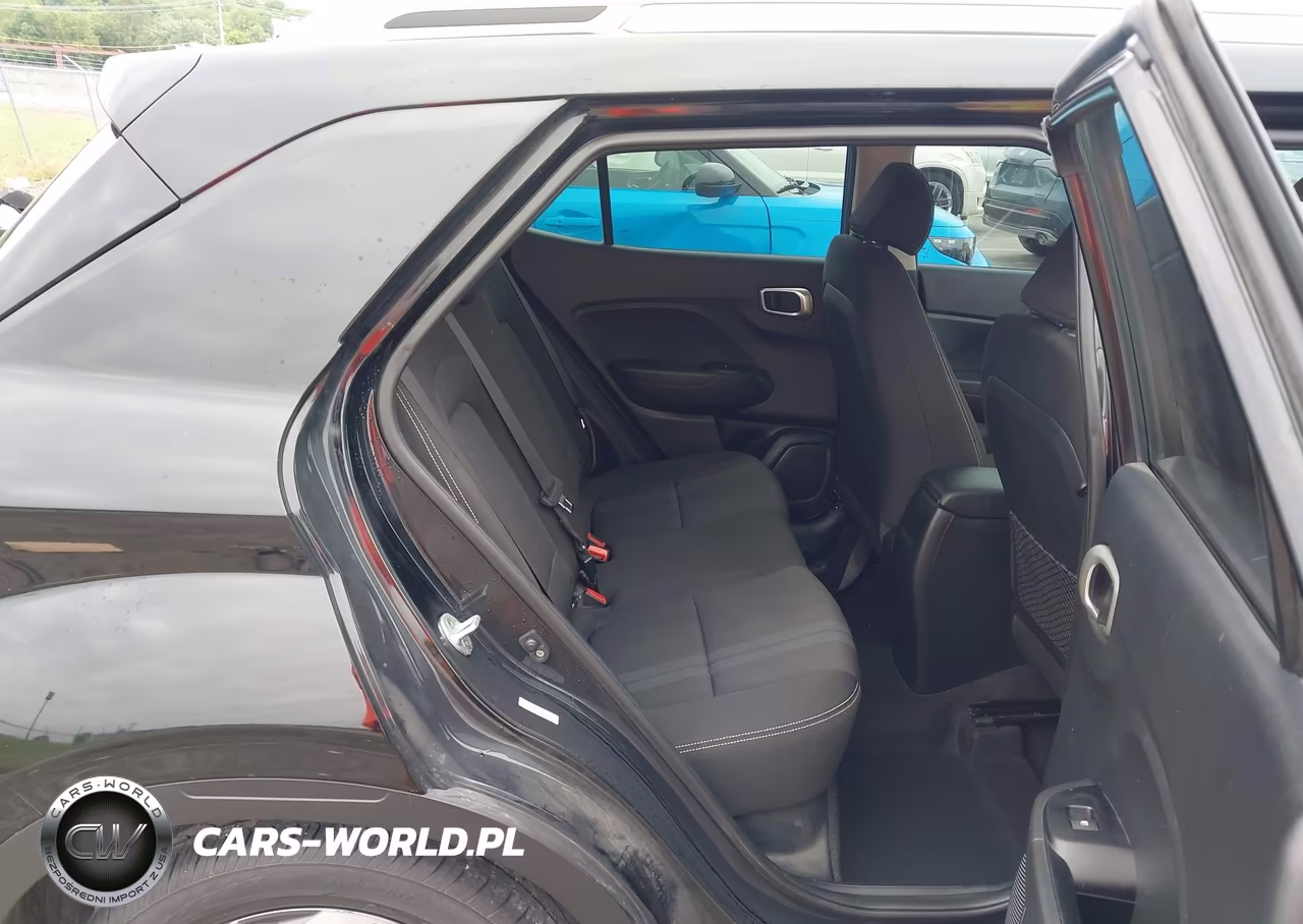 2020 Hyundai Venue Sel VIN:KMHRC8A35LU050293 - 8