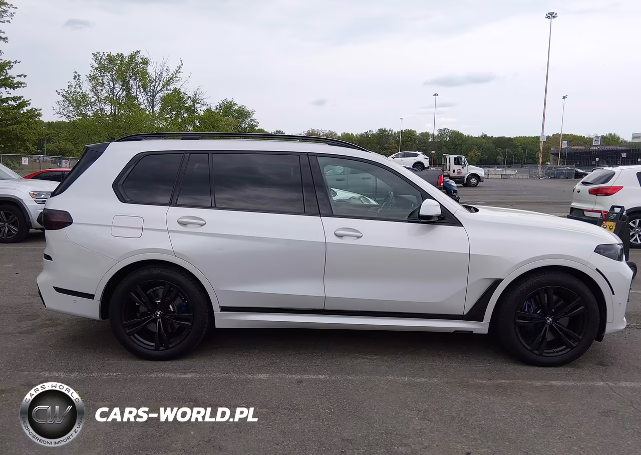 2021 BMW X7 xDrive40I VIN:5UXCW2C09M9F49010 - 13