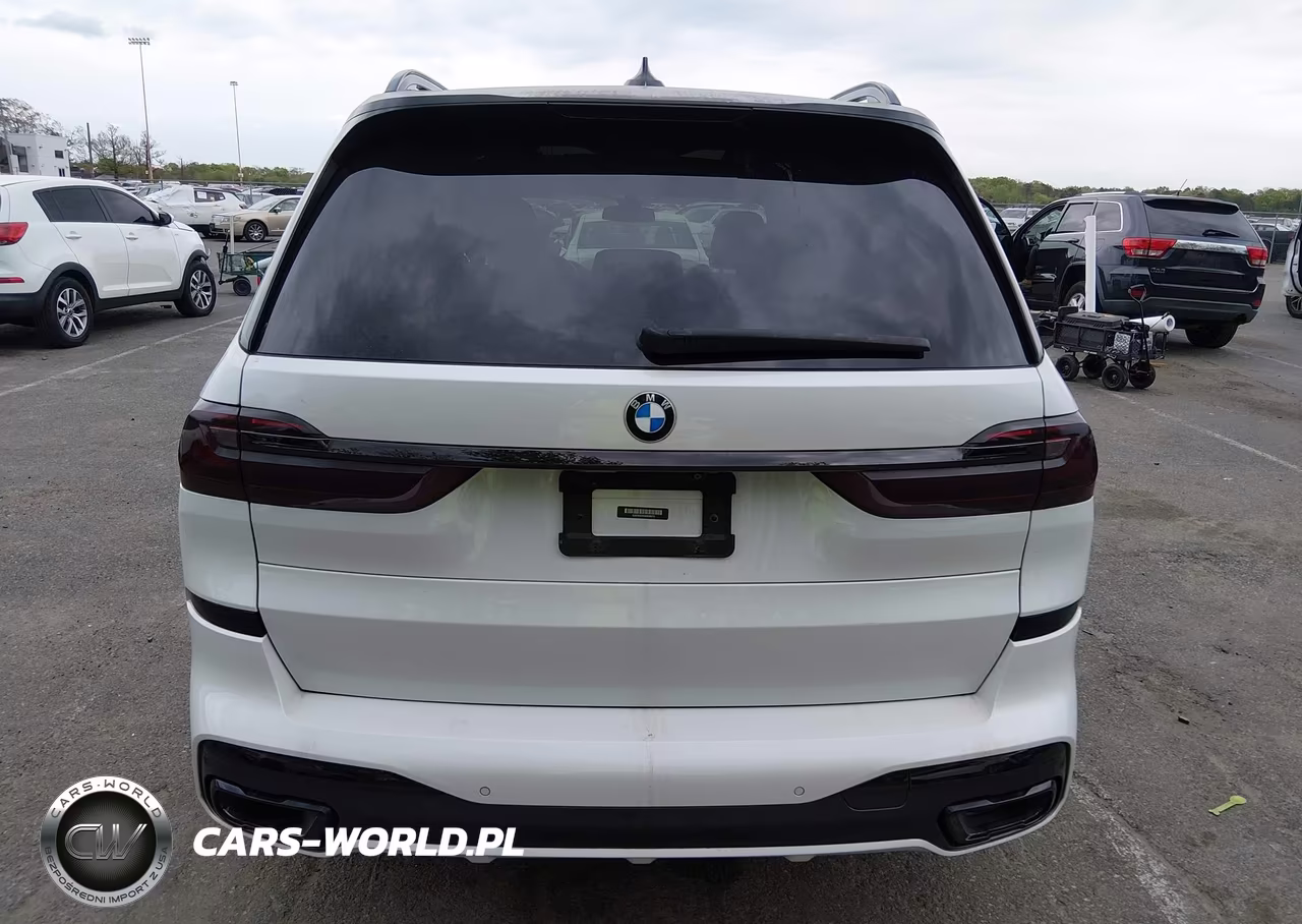 2021 BMW X7 xDrive40I VIN:5UXCW2C09M9F49010 - 14