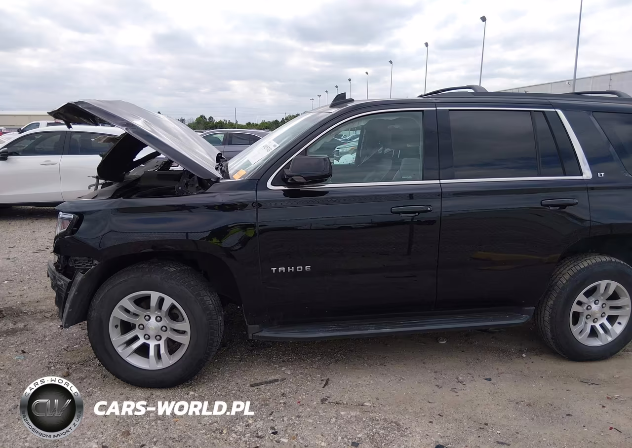 2019 Chevrolet Tahoe Lt VIN:1GNSCBKCXKR163134 - 14