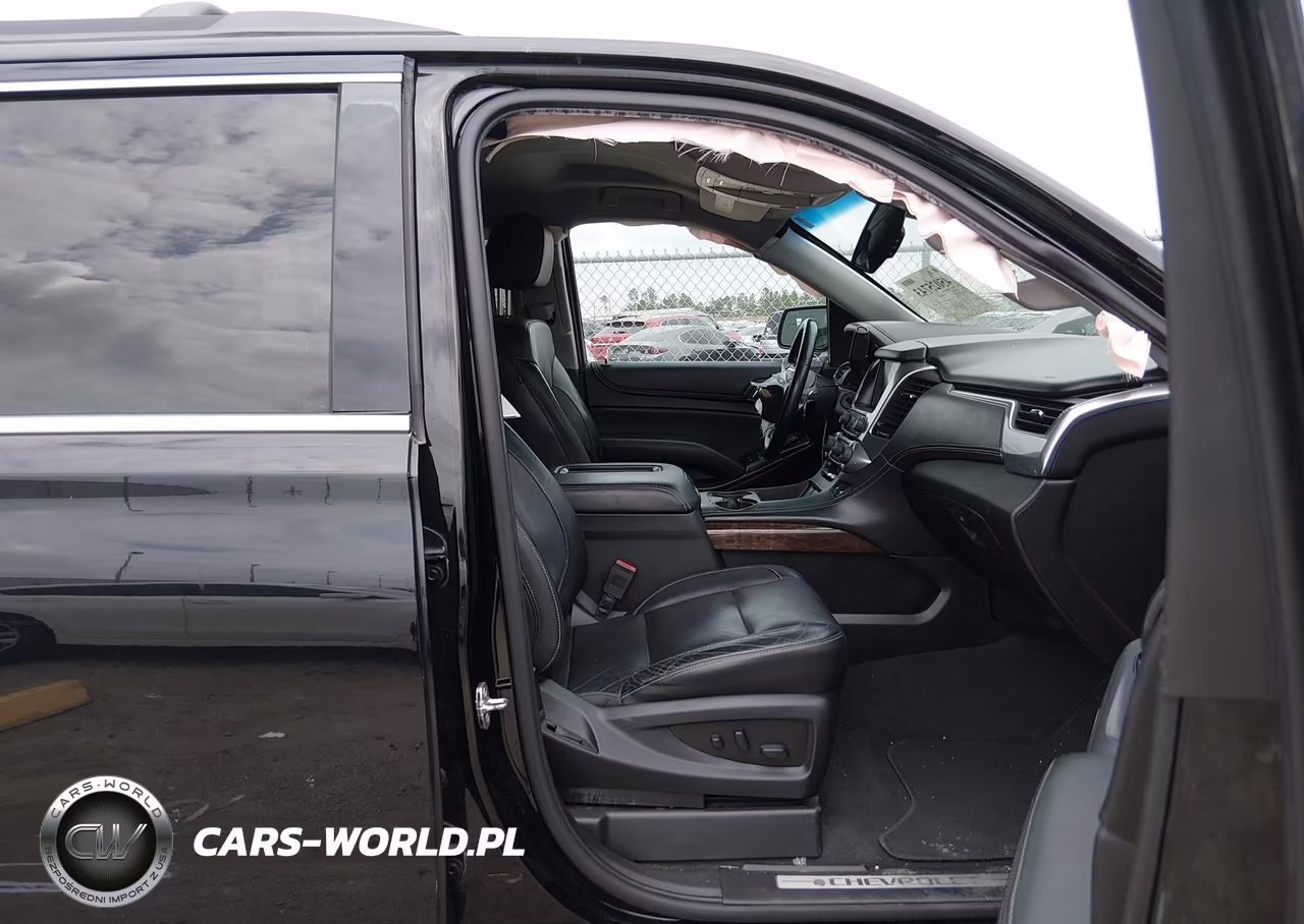 2019 Chevrolet Tahoe Lt VIN:1GNSCBKCXKR163134 - 5