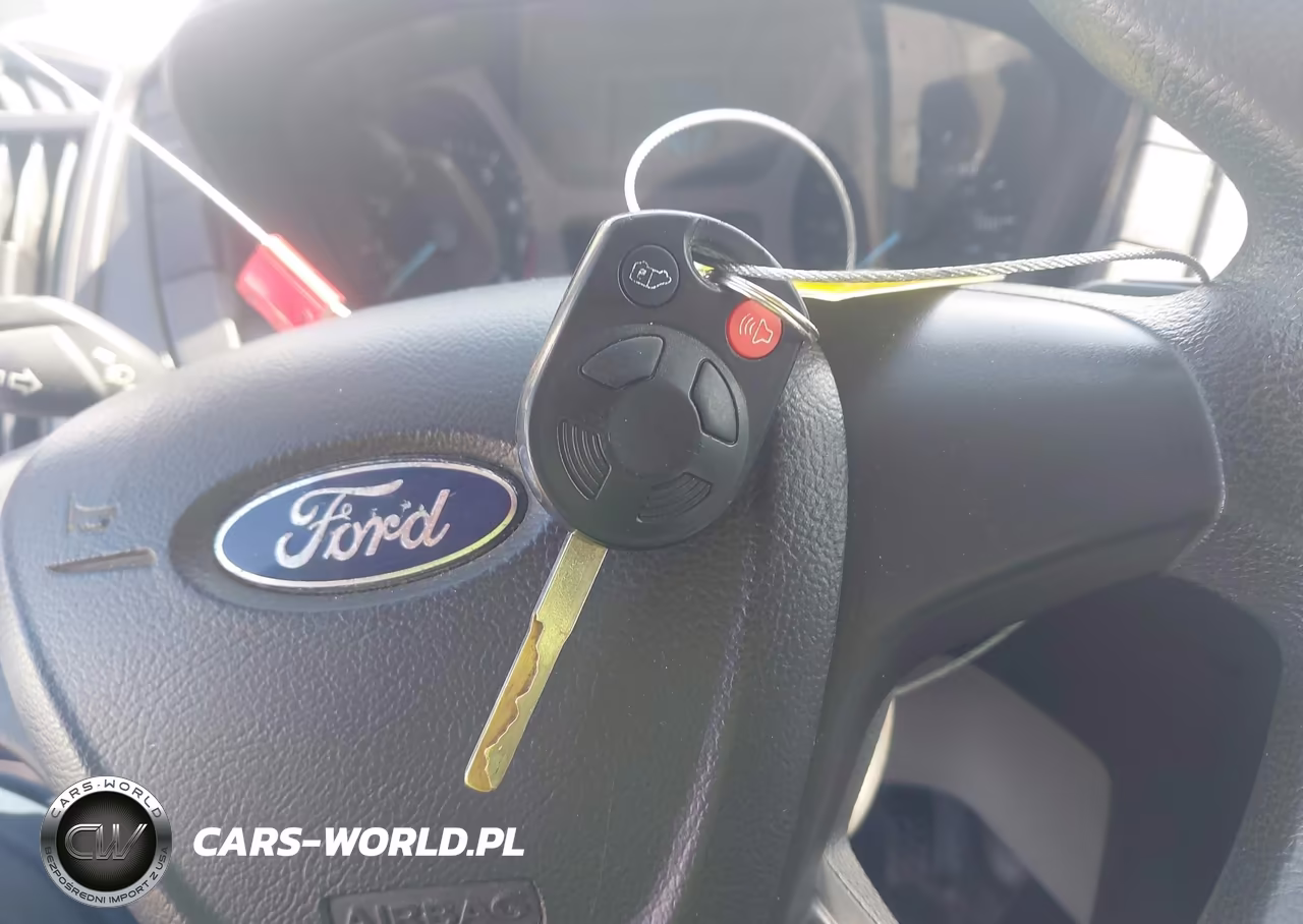 2017 Ford Transit-150 VIN:1FTYE1CM6HKA21721 - 11