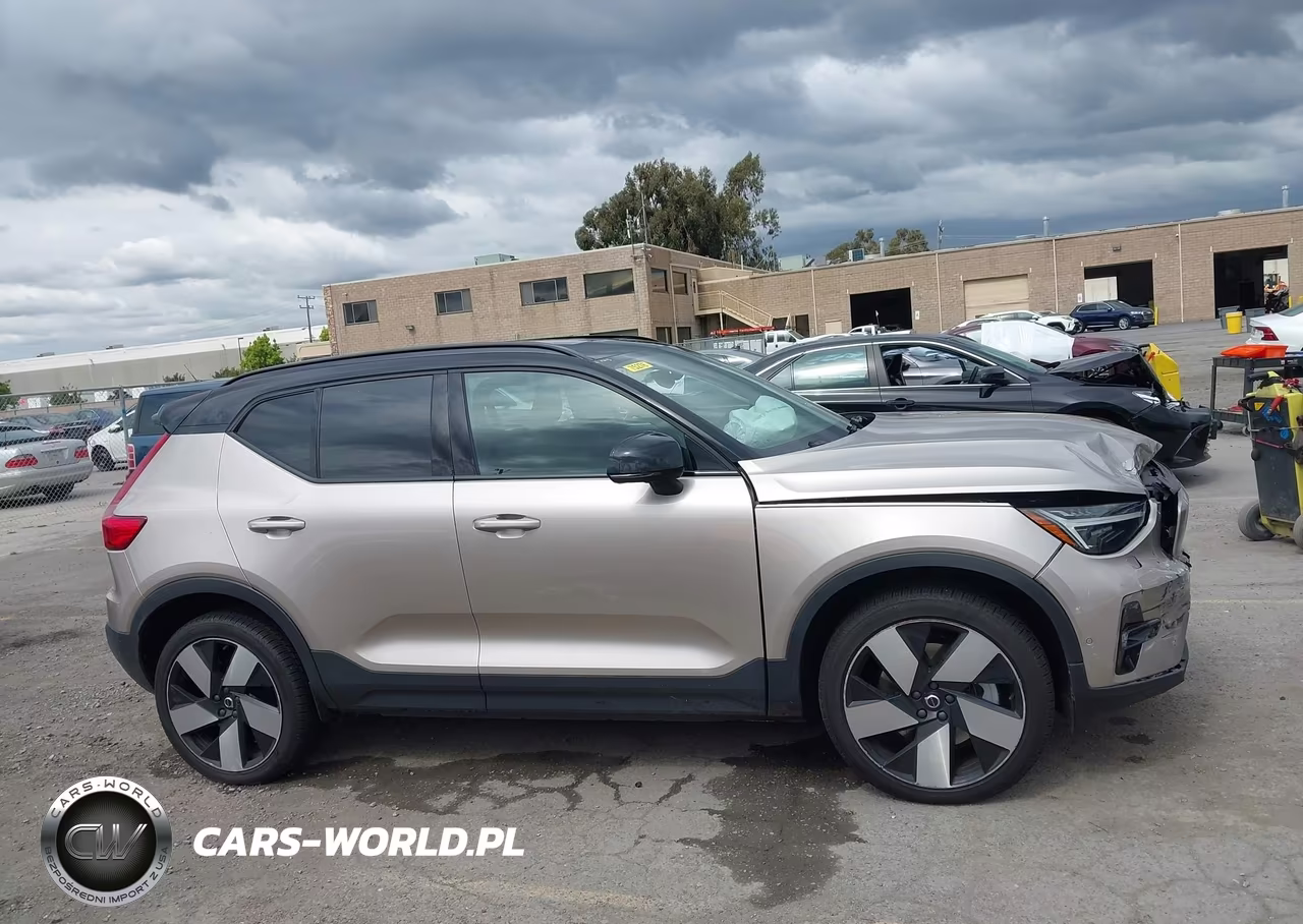 2023 Volvo Xc40 Recharge Pure Electric Twin Ultimate VIN:YV4ED3UM8P2070625 - 14