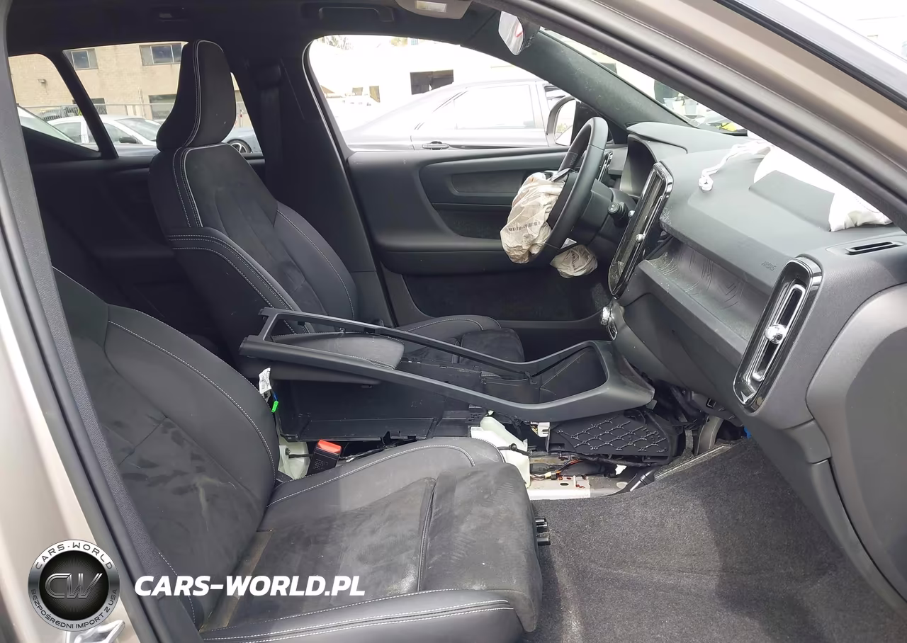 2023 Volvo Xc40 Recharge Pure Electric Twin Ultimate VIN:YV4ED3UM8P2070625 - 5