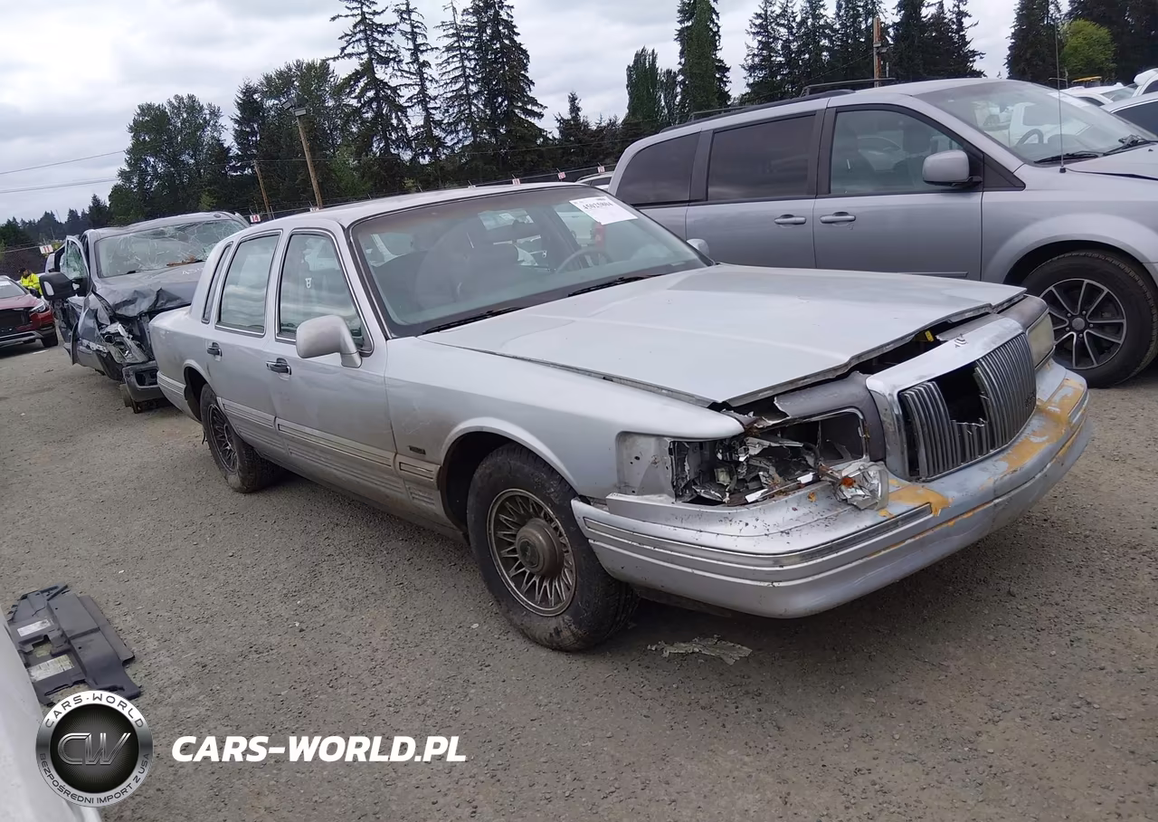 1996 Lincoln Town Car Executive