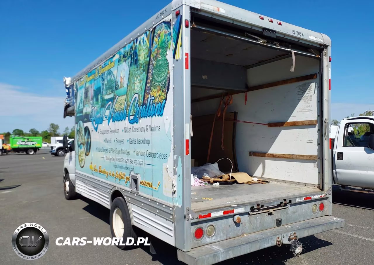 2006 Ford E-450 Cutaway VIN:1FDXE45S36HA41018 - 3