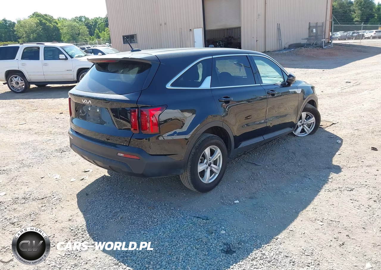 2023 Kia Sorento Lx VIN:5XYRG4LC3PG214968 - 4