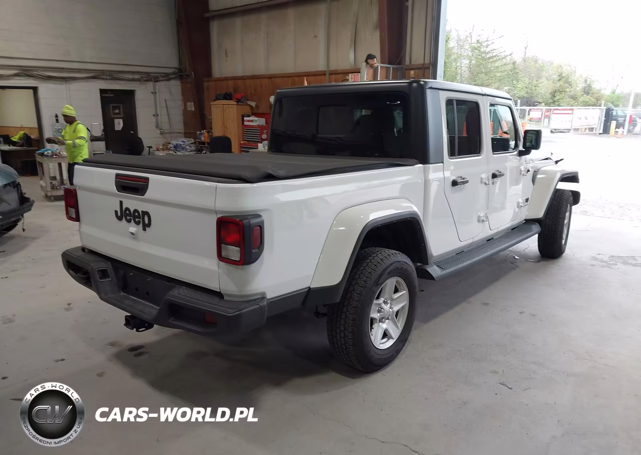 2022 Jeep Gladiator Sport S 4X4 VIN:1C6HJTAG2NL113572 - 4