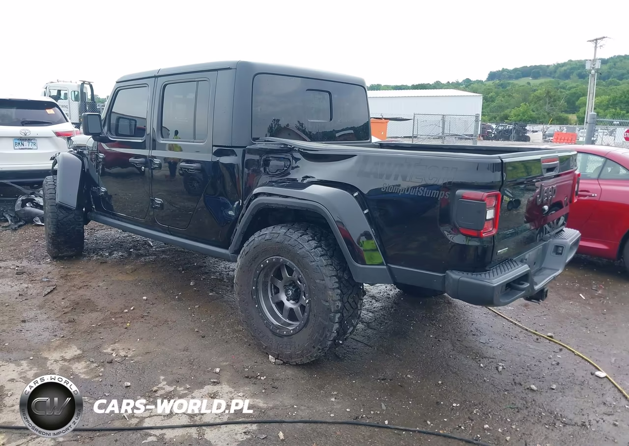 2021 Jeep Gladiator Willys 4X4 VIN:1C6JJTAM3ML513582 - 3