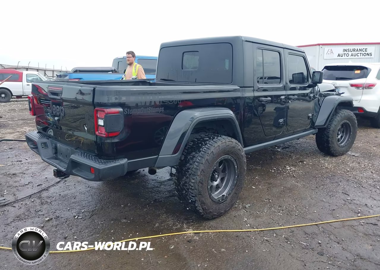 2021 Jeep Gladiator Willys 4X4 VIN:1C6JJTAM3ML513582 - 4