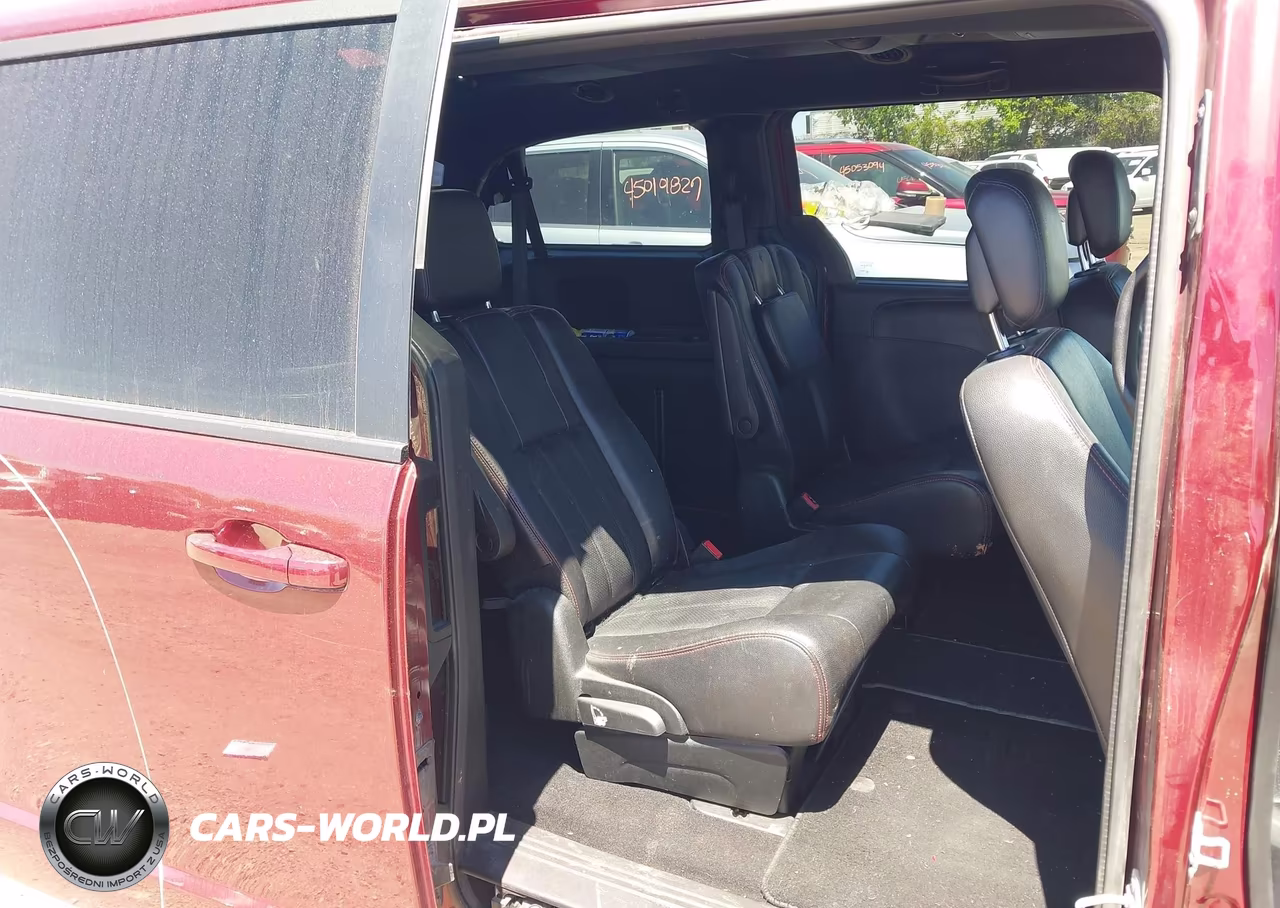 2018 Dodge Grand Caravan Gt VIN:2C4RDGEG6JR343090 - 8