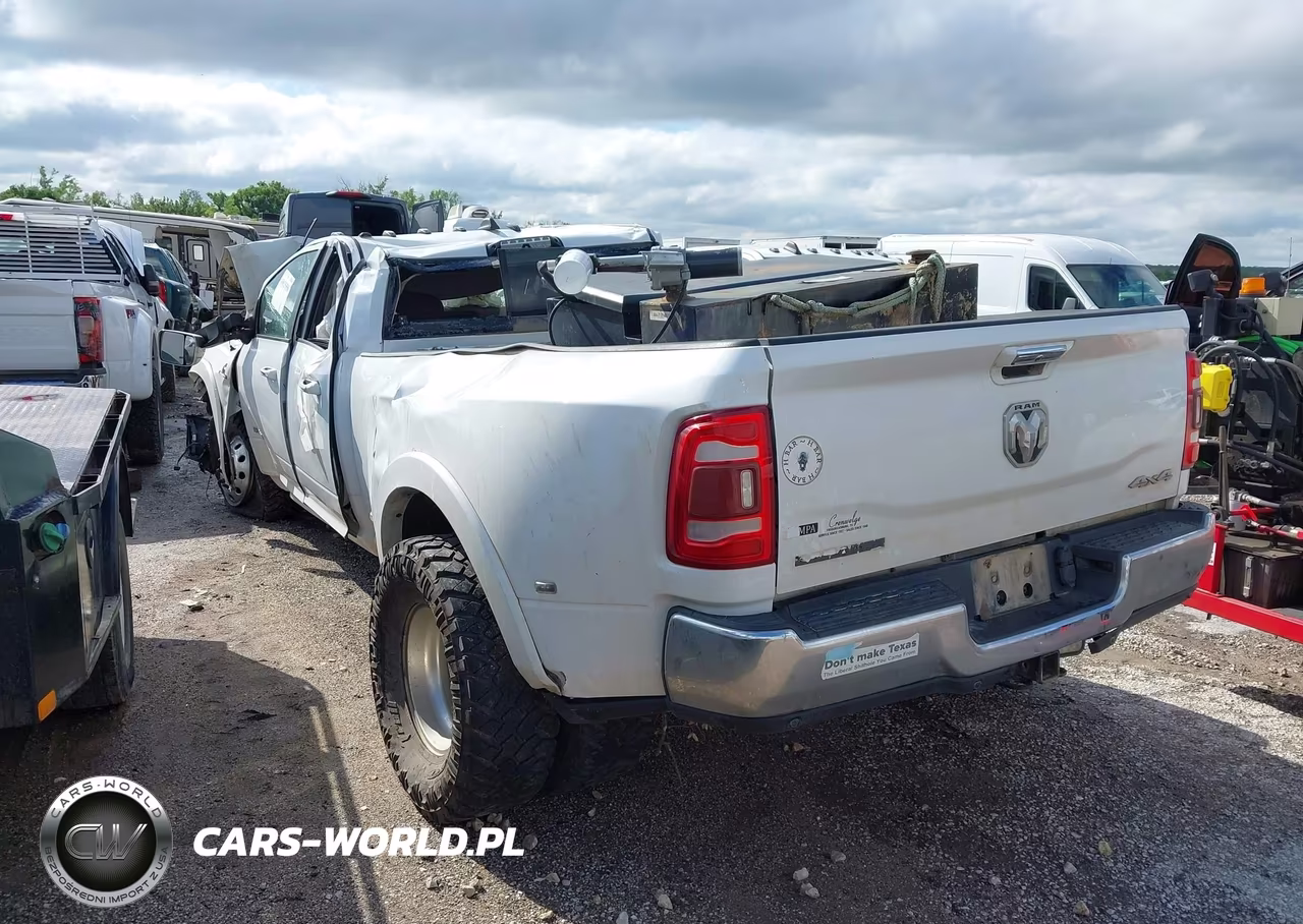 2019 Ram 3500 Laramie 4X4 8' Box VIN:3C63RRJL8KG561777 - 3