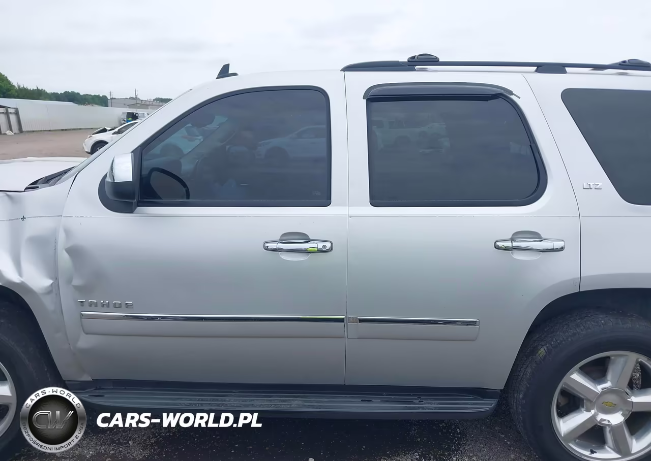 2010 Chevrolet Tahoe Ltz VIN:1GNUCCE07AR219352 - 14