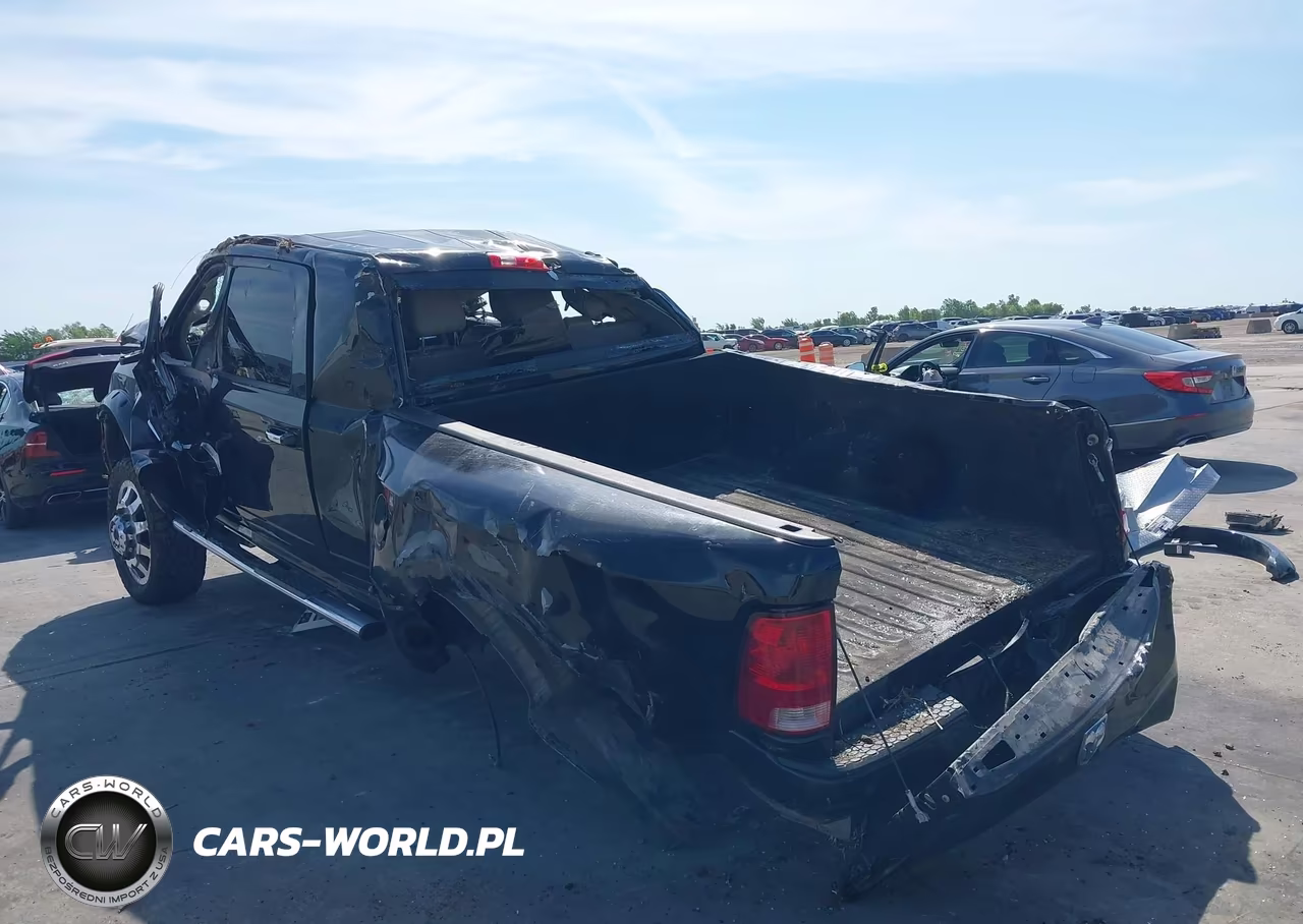 2011 Ram Ram 3500 Laramie VIN:3D73Y4HL1BG514987 - 4