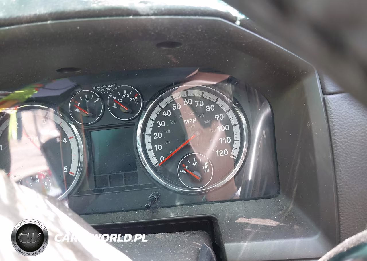 2011 Ram Ram 3500 Laramie VIN:3D73Y4HL1BG514987 - 6