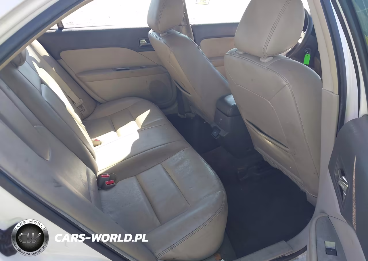 2012 Ford Fusion Hybrid VIN:3FADP0L38CR228731 - 8