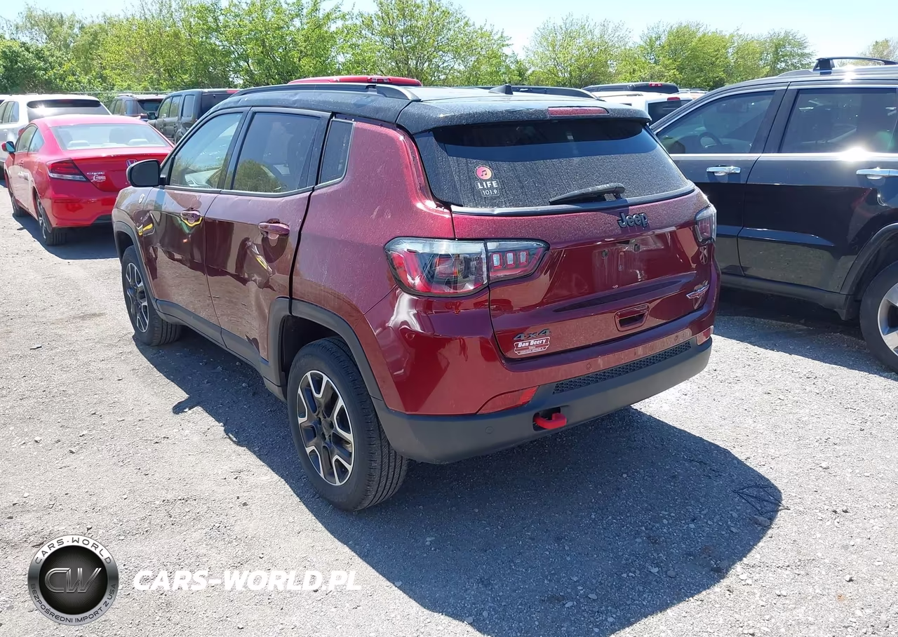 2021 Jeep Compass Trailhawk 4X4 VIN:3C4NJDDB7MT519917 - 3