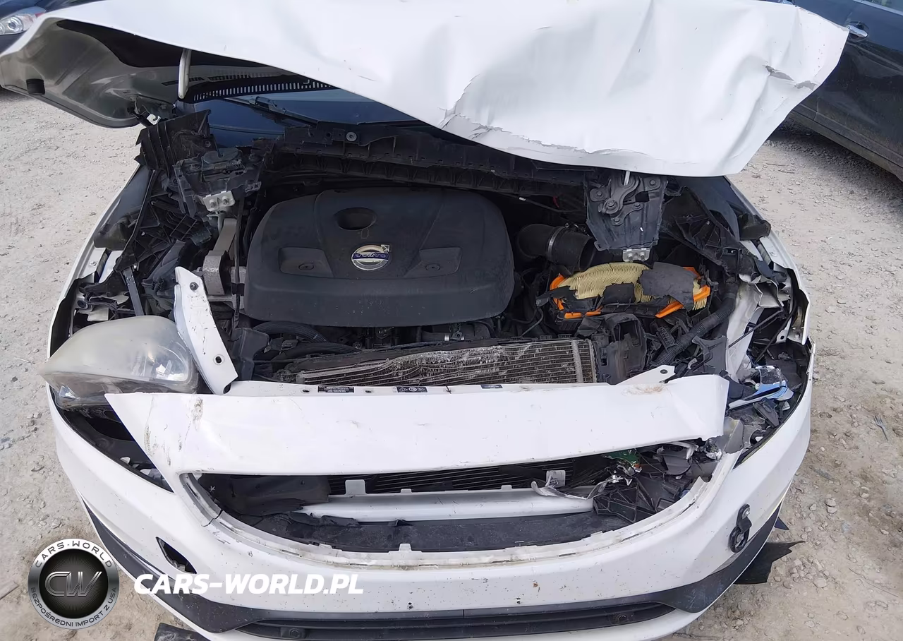 2015 Volvo S60 T5 VIN:YV140MFJ2F2351962 - 10
