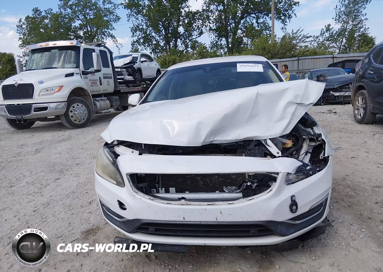2015 Volvo S60 T5 VIN:YV140MFJ2F2351962 - 12