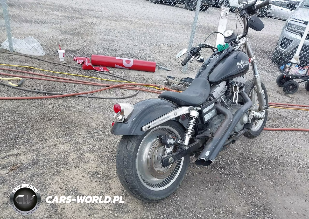 2010 Harley-Davidson Fxd VIN:1HD1GM415AC331357 - 4