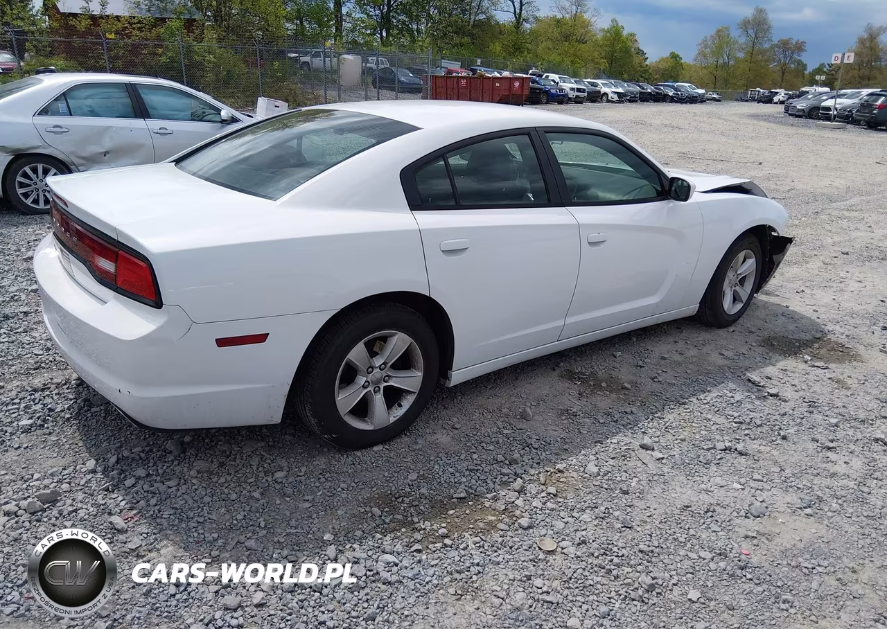 2014 Dodge Charger Se VIN:2C3CDXBG5EH213599 - 4