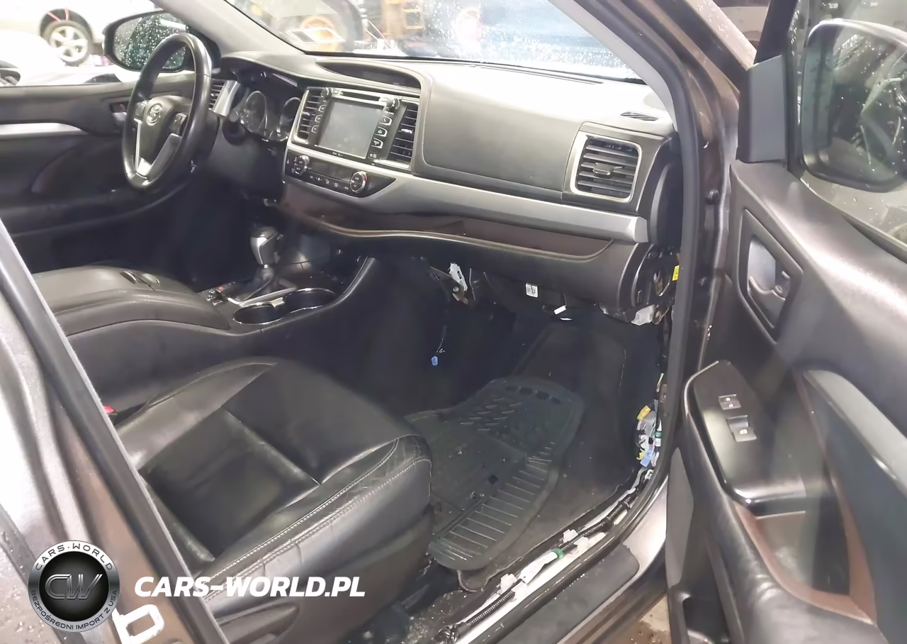 2014 Toyota Highlander Xle V6 VIN:5TDJKRFH5ES006414 - 5