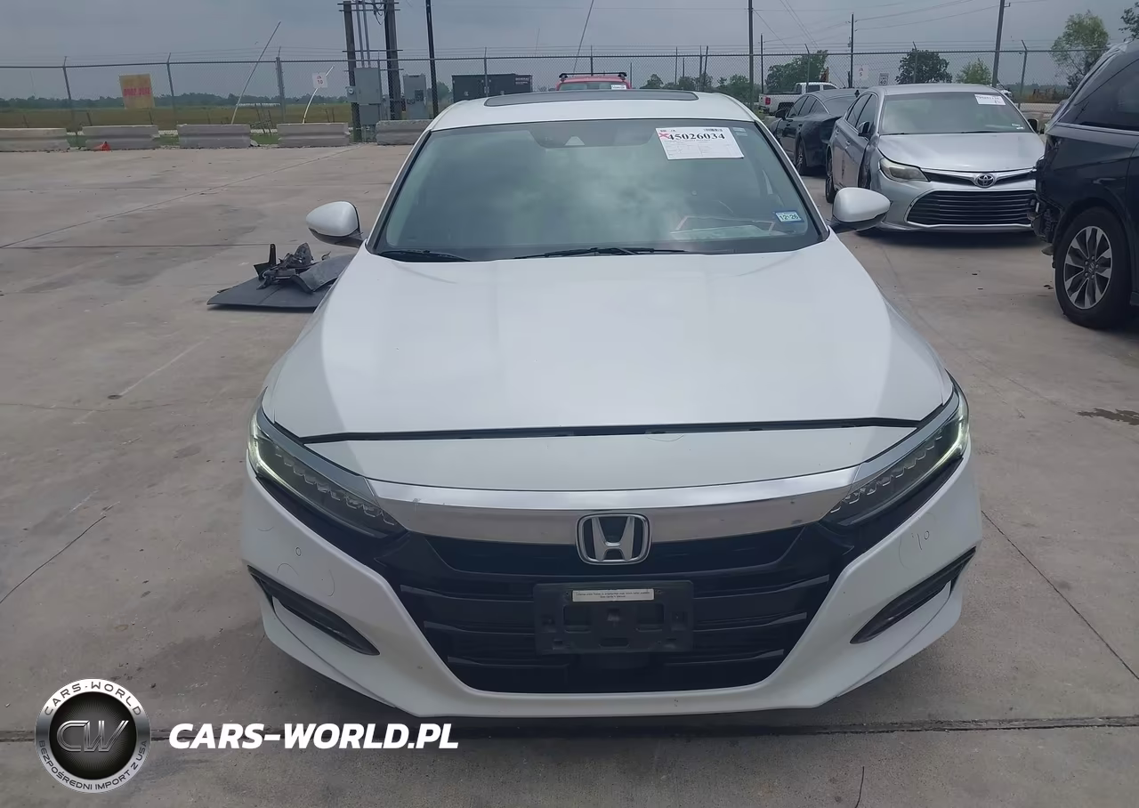 2018 Honda Accord Touring VIN:1HGCV1F99JA042402 - 12